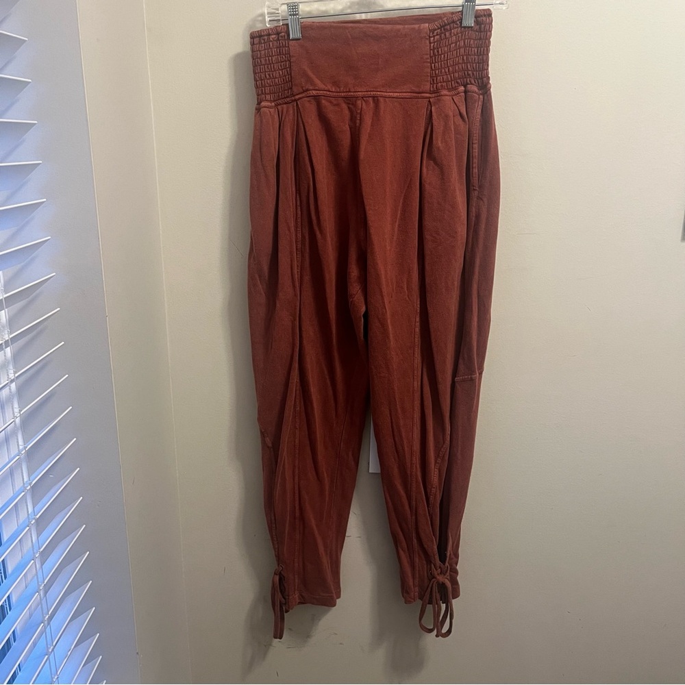 Free People One Boho Billie Pants Smocked Pleated Casual Pants M